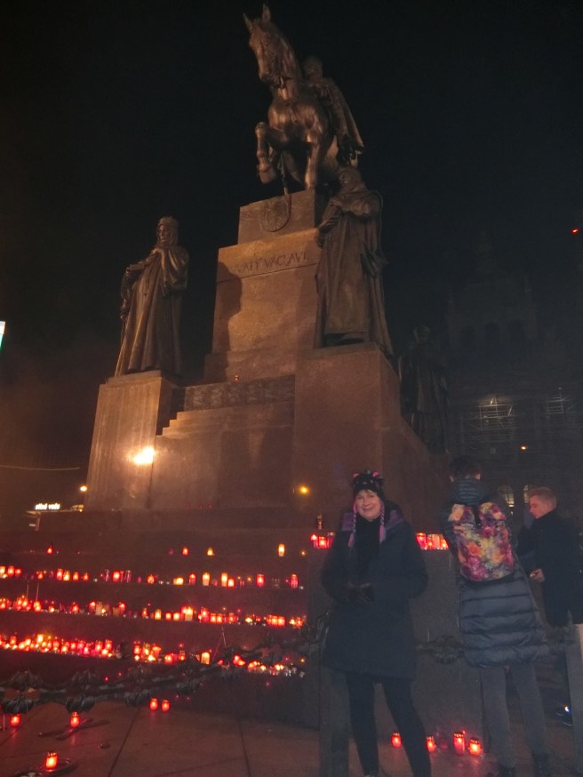 FE4B1035-DBB4-44EA-ACB2-BB0E7420DEA9